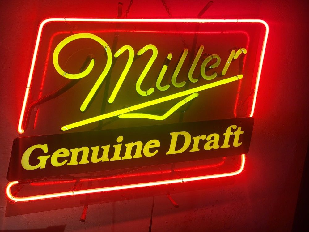 Miller Genuine Draft Neon Sign 