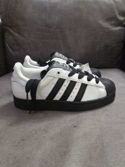 adidas Originals Superstar 2 Cloud White Black JI0124 Men's 6.5 / Women's 7.5.