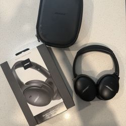 Bose QuietComfort 45 Headphones 
