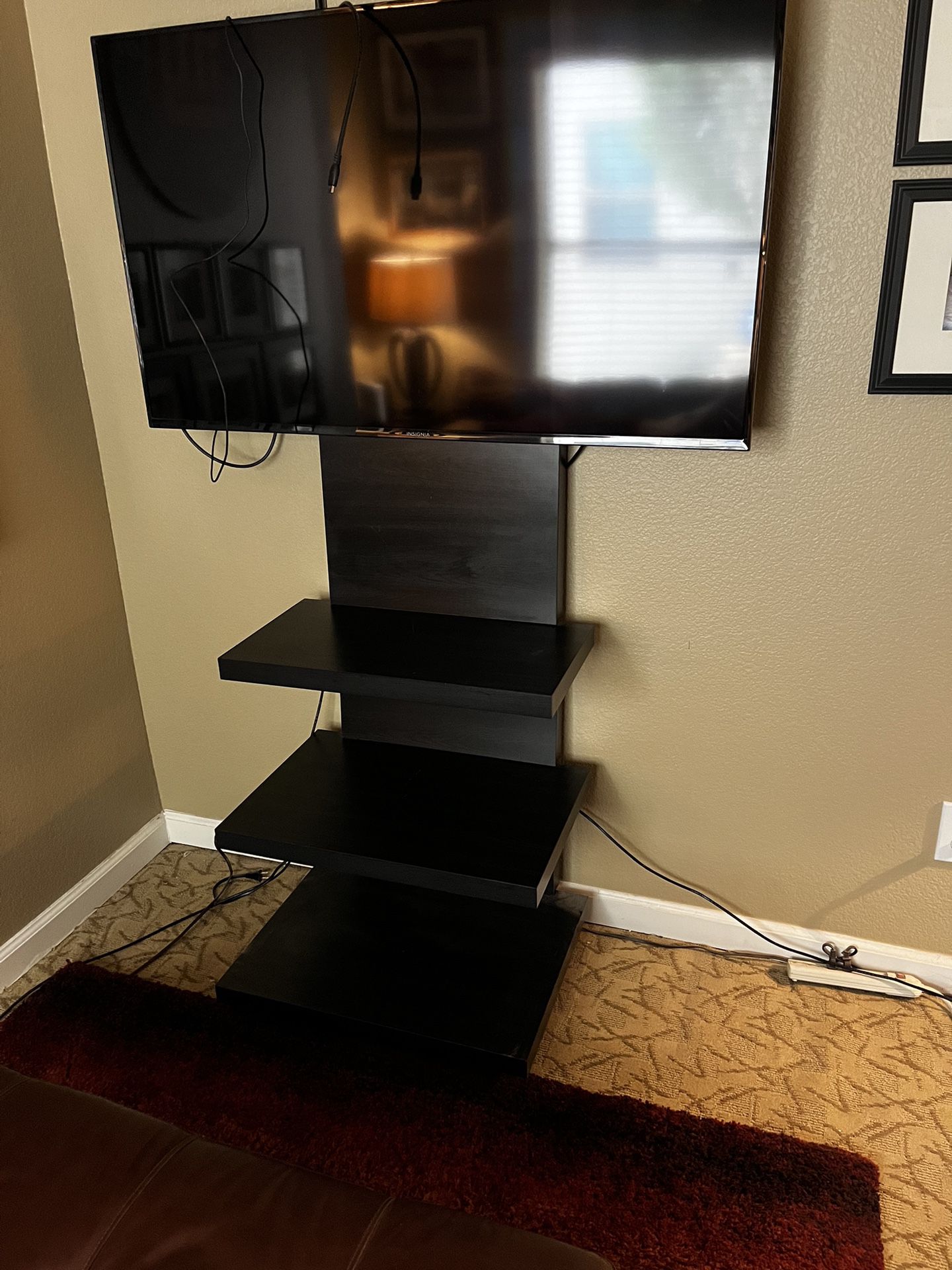 TV stand With Shelving 