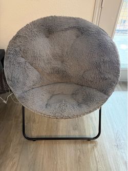 Grey Faux Fur Saucer/Papasan Chair – Folding