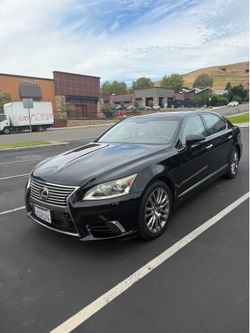 2013 Lexus LS 460