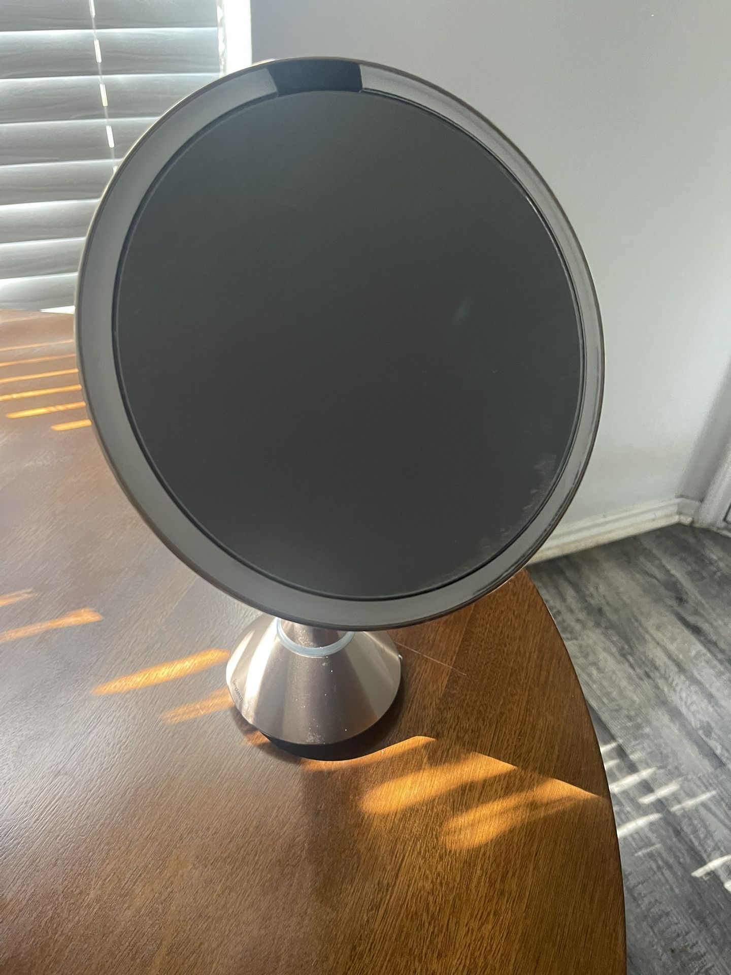 Simple Human mirror