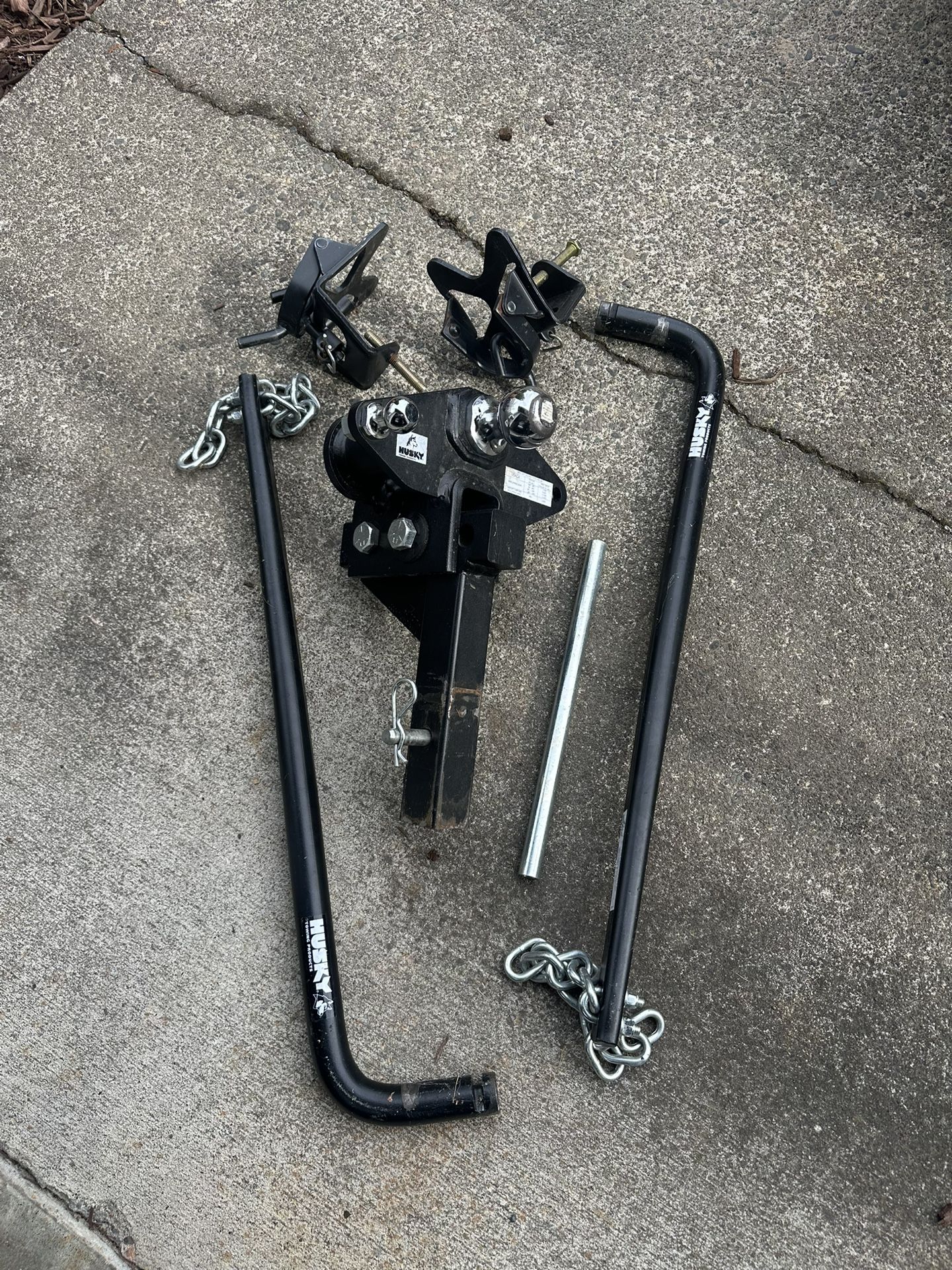 Husky Weight Distribution Hitch