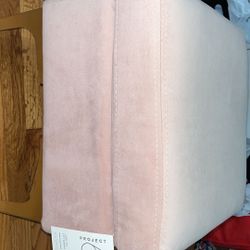 Pink velvet ottoman 