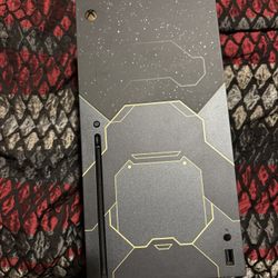 Xbox Series X Limited Edition Halo Gaming Bundle