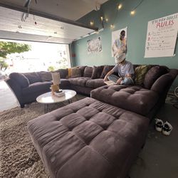 Cindy Crawford Sectional Couch 