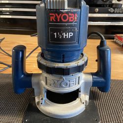 Ryobi Router + Router Table