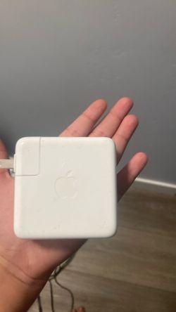Apple charger
