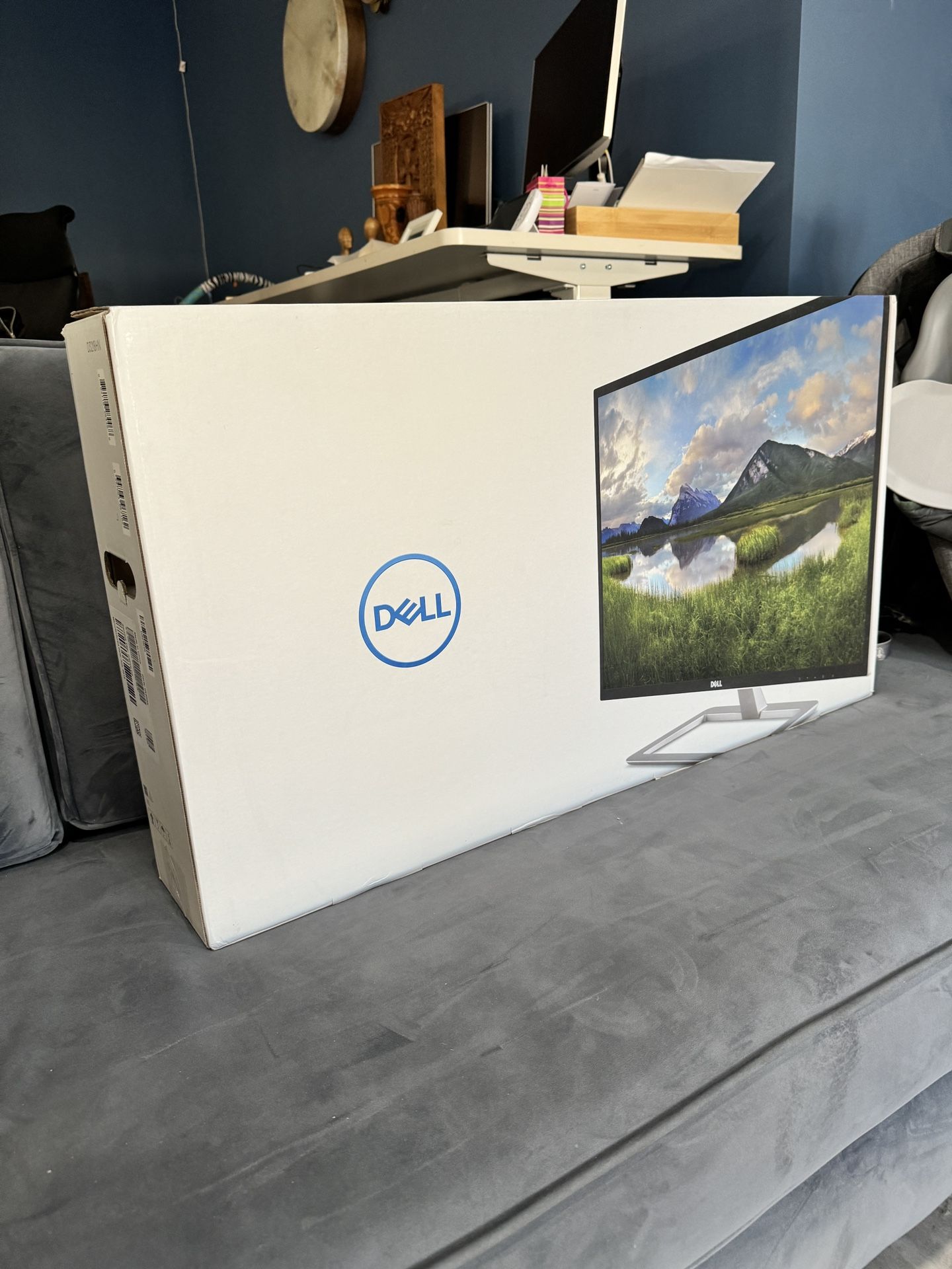 Dell D3218HN 32 inch Widescreen LED Monitor Brand New Never Used