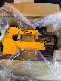 DEWALT 20 in. Variable-Speed Scroll Saw