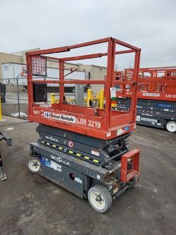 2016 Skyjack 19’ Electric Scissor Lift