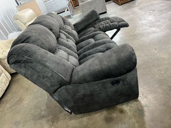 Reclainer sofa dark gray