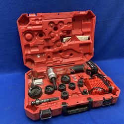 Milwaukee 2677-20 M18 18-Volt FORCE LOGIC 6 Ton Knockout Tool w/ 1/2” - 2” 11053617