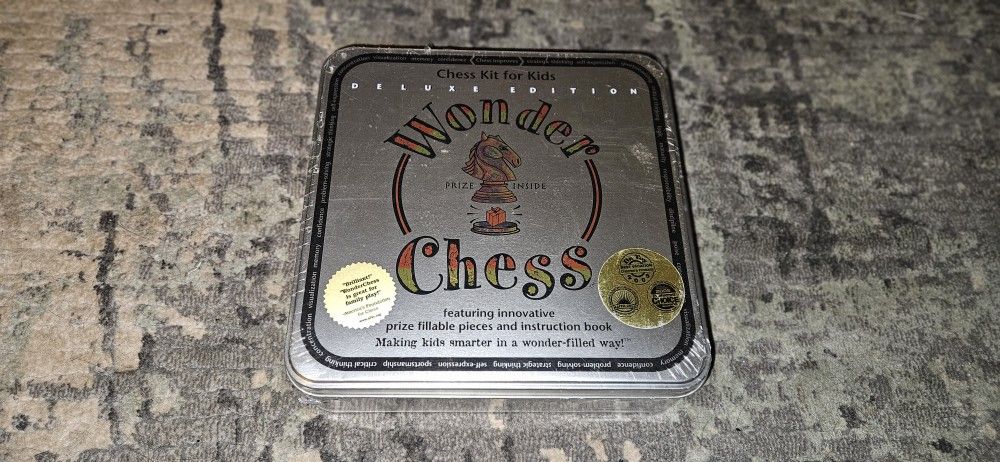 Wonder Chess - ChessKit for Kids - Collector's Tin Box Brand New Factory Sealed!