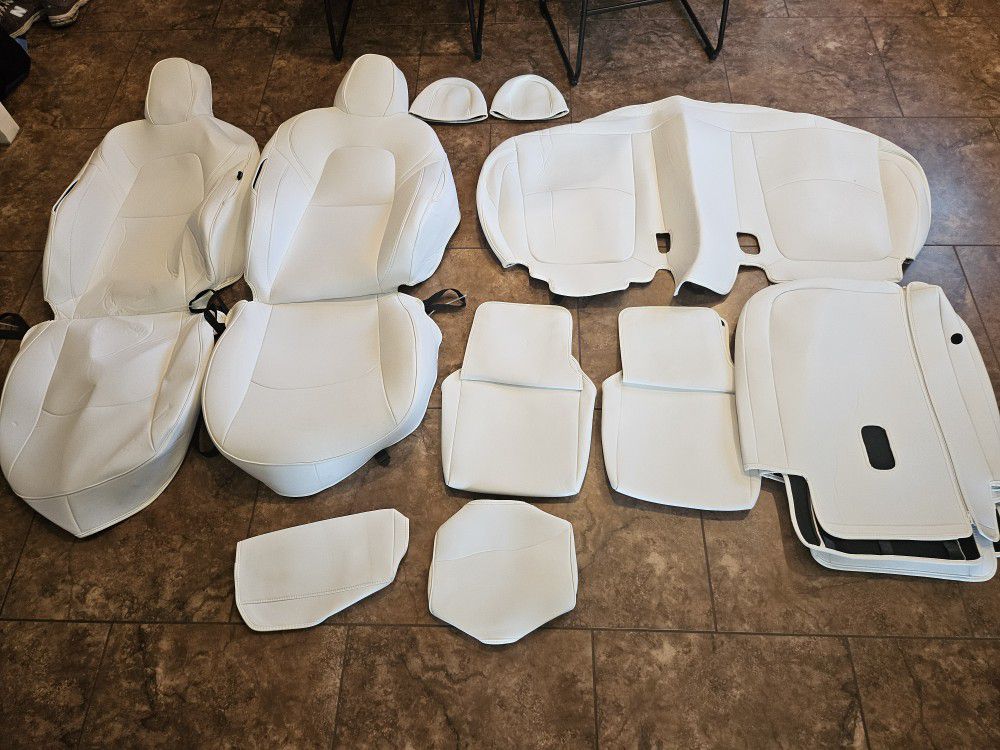 NEW Tesla Model Y Seat Covers (Full Set)
