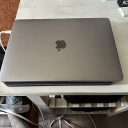 MacBook Pro 2020 13in