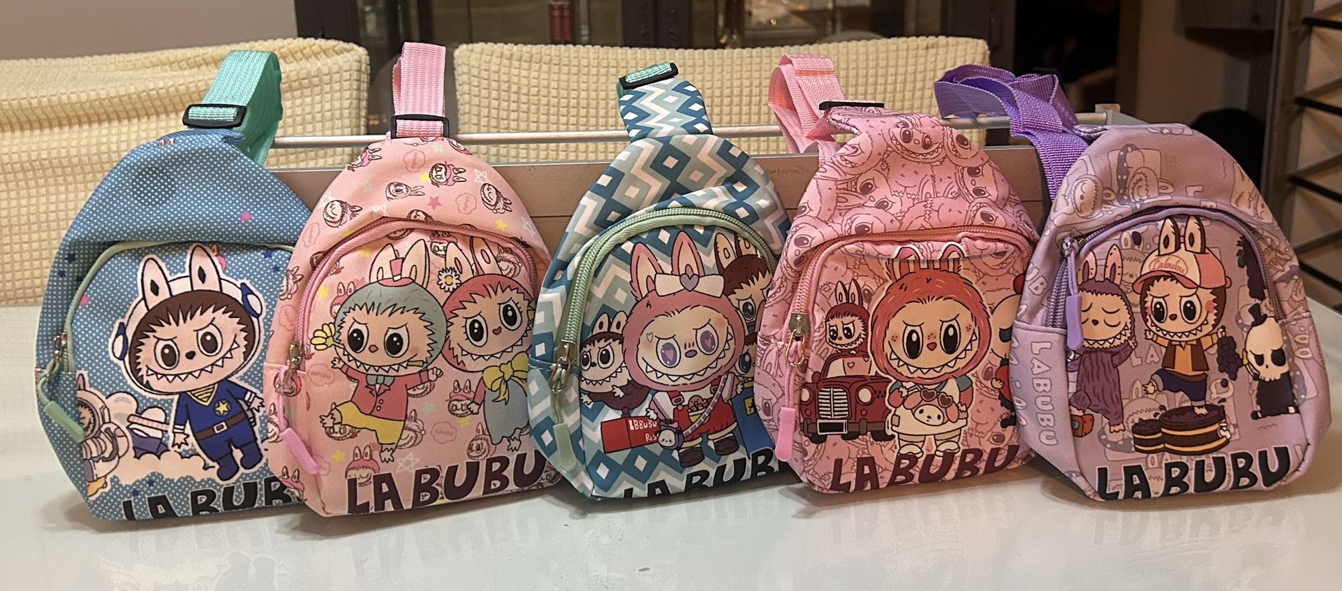 XUX Cartoon LaBuBu Kindergarten Crossbody Bag for Girls Fashion Style Elementary School Backpack for Girls