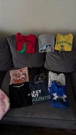 Bundle of 8 Kids Graphic T-Shirts