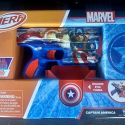 Nerf Marvel Captain America Dart Blaster, 10 Elite Darts, Holster,
