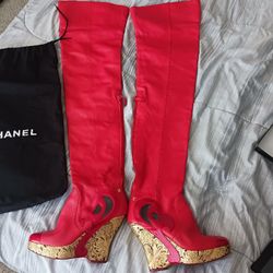 CHANEL OVER-THE-KNEE BOOTS 
