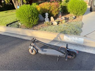 Electric scooter