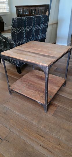 Rustic wood coffee / end table