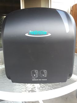 Prosystem automatic paper towel despenser