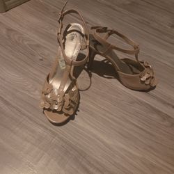 Women's Heels Size 7.5 