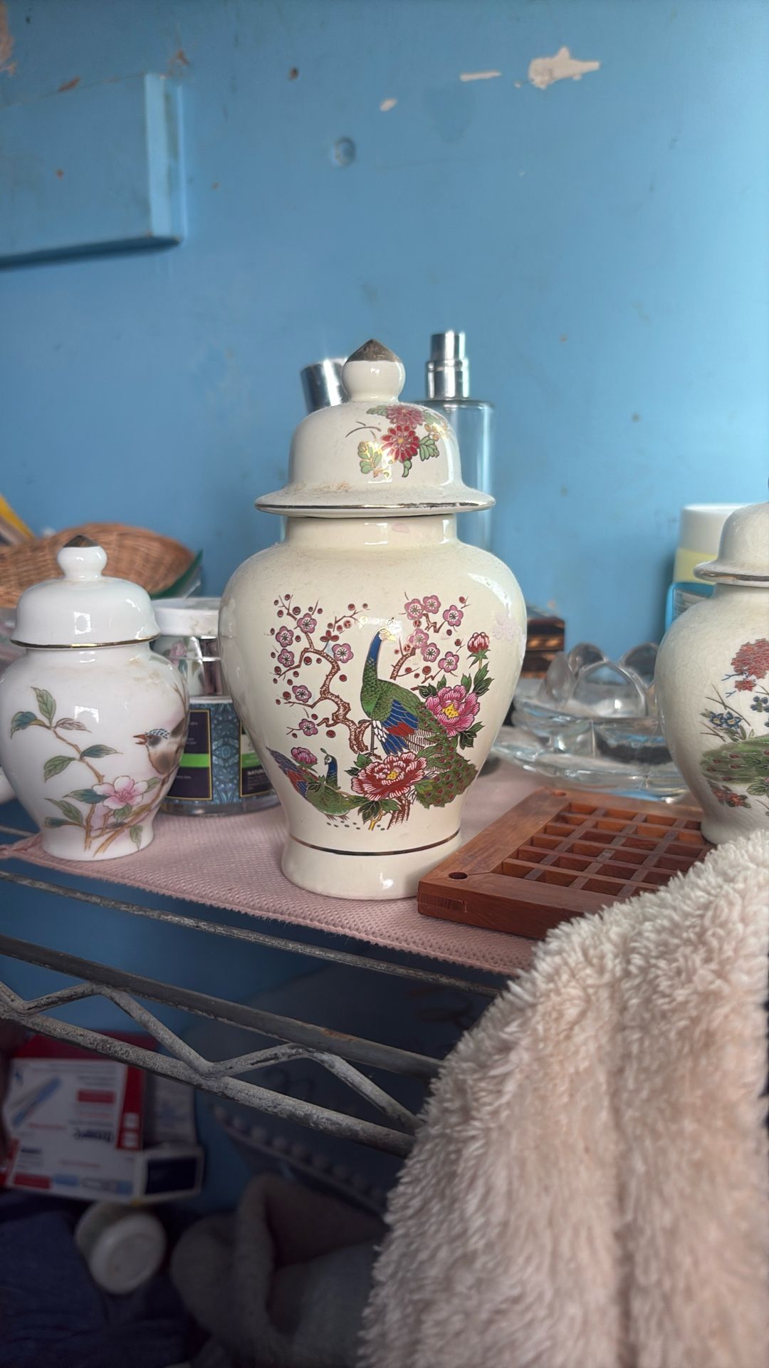 2 vintage Japanese Satsuma-style porcelain ginger jar