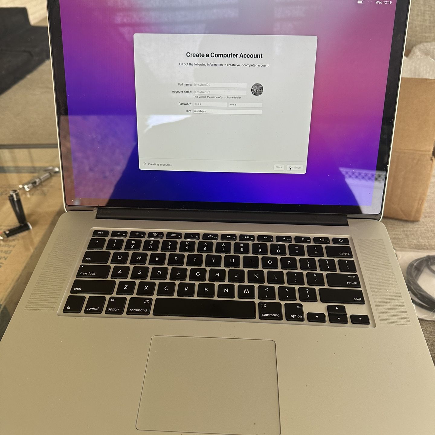 MacBook PRO 15 Inch (i7 Processor)
