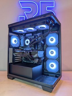 RX 9070xt // Ryzen 7 9800x3D // 32GB DDR5 // 1TB Gen4 NVMe // WiFi