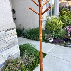 Rotating Clothes Hanger