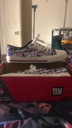 NY Giants Women's Low Top Sneakers