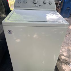 Washer Whirlpool 2years Old, Works Great , Free Deliver