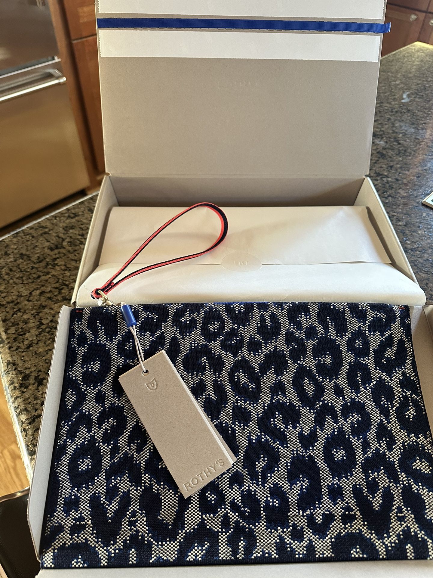Rothy’s Wristlet New