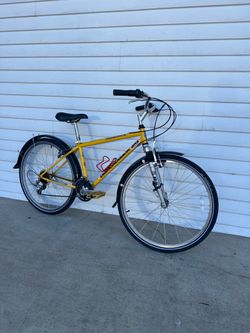 Diamondback Hybrid Bike