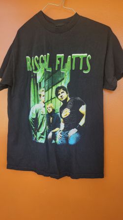 RASCAL FLATTS 2006 TOUR SHIRT SIZE MEDIUM