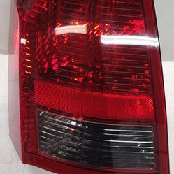 Tail Light Assembly Chrysler 300