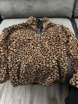 Time and Tru Sherpa / teddy fleece pullover