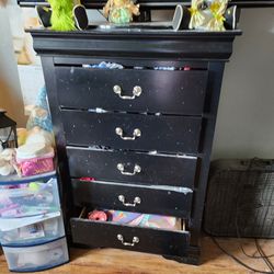 5 drawer dresser