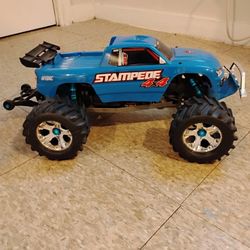Rustler 2WD With Stampede Body
