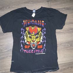 Wutang Graphic Tee Size:L