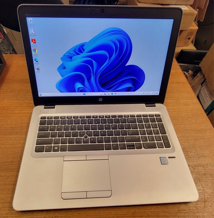 Fixed Price: HP EliteBook 850 G4 15.6'' Laptop Core i7/ 16GB / 256 SSD Windows 11 #2611