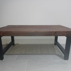 Pottery Barn Coffee Table 