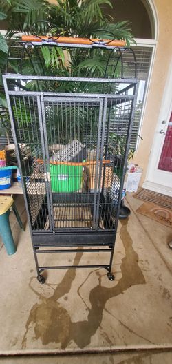 Parrot cage