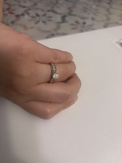 Anillo De Oro Blanco Y Diamantes