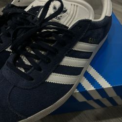 navy blue adida gazelles