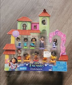 Encanto figurines