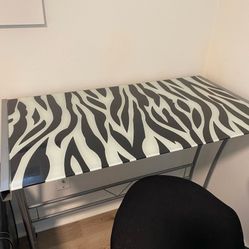 Zebra Pattern Table With Office Chair